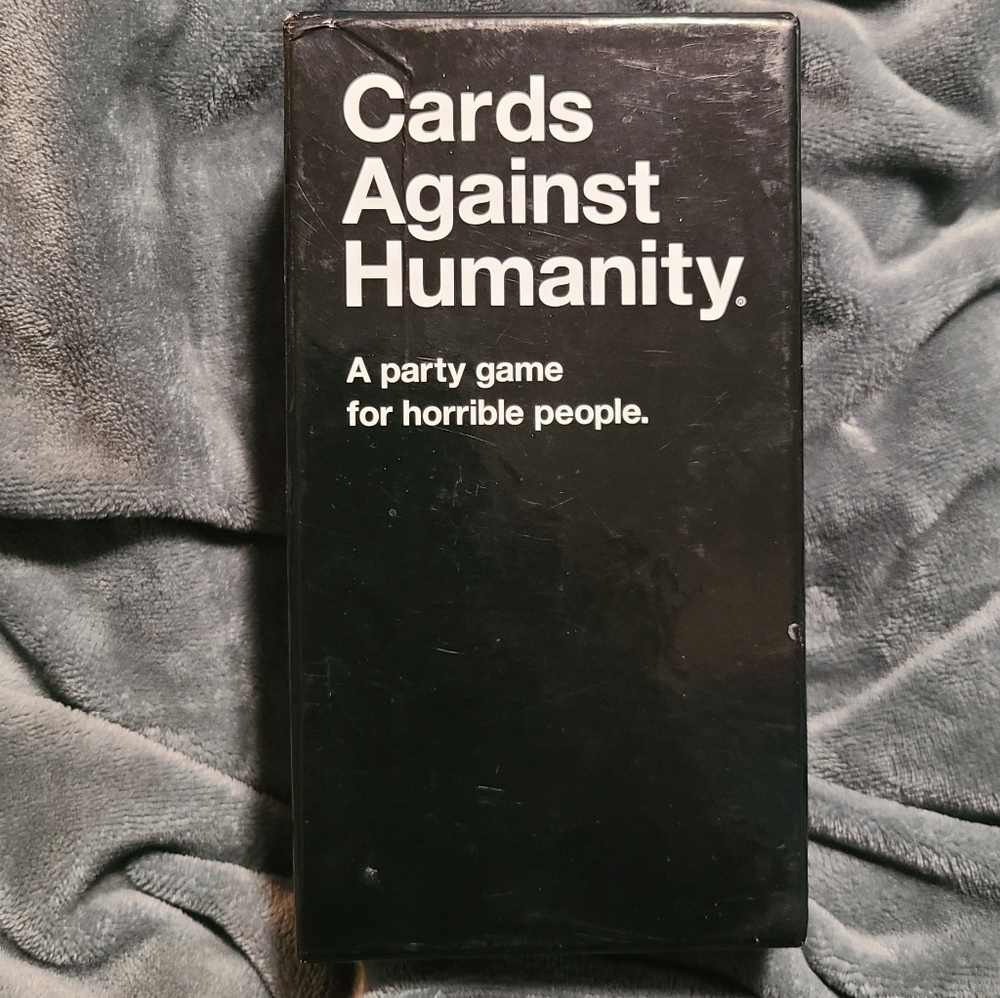 Cards against humanity game